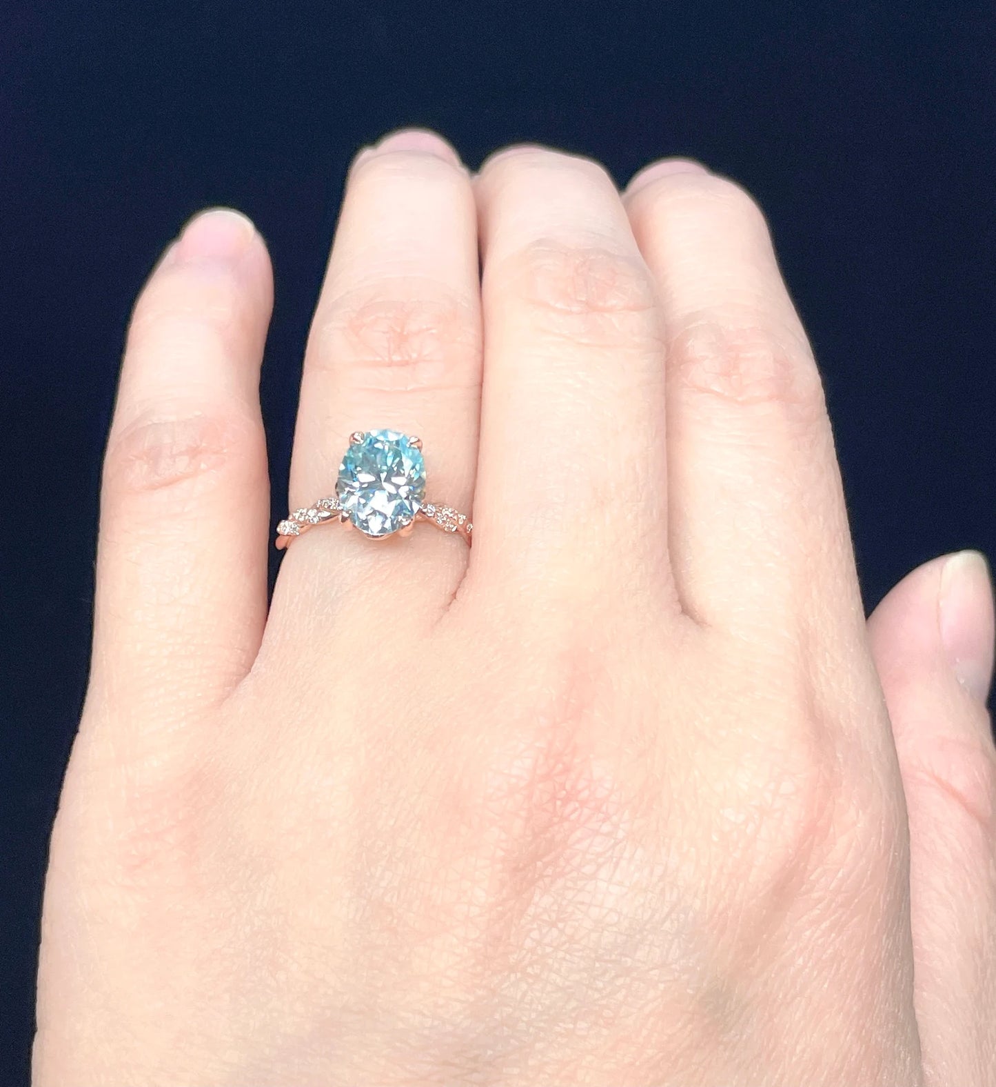 2cts or 3cts Oval Cut Moissanite Engagement Ring in 14k Rose Gold, Aqua Blue Moissanite Ring, Oval Cut Ring, Oval Cut Engagement Ring