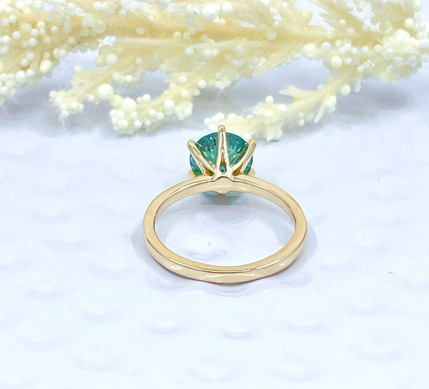 2 CT Round Cut Engagement Ring in 14k Yellow Gold, Green Moissanite Solitaire Ring, Round Moissanite Engagement Ring, Anniversary Ring