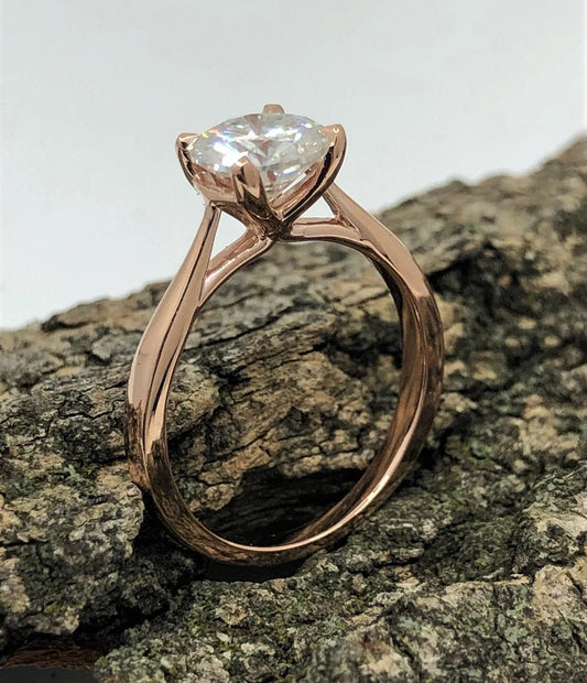 2 CT Round Cut Engagement Ring, 14k Rose Gold Moissanite Engagement Ring, Moissanite Solitaire Ring, Moissanite Wedding Ring