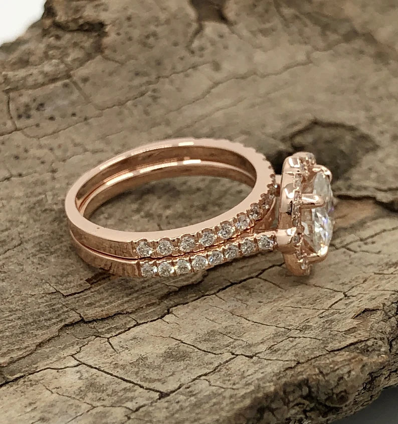 Rose Gold Bridal Set In 14k, Round Cut Engagement Set, Diamond Halo Wedding Set, Forever One Moissanite Bridal Set, Diamond Wedding Set