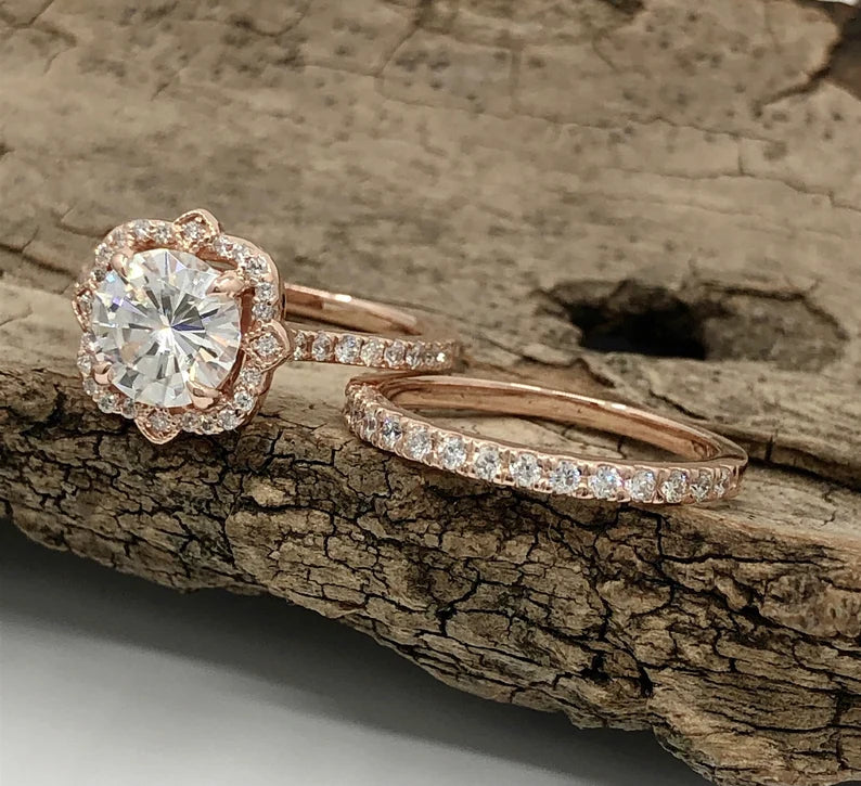 Rose Gold Bridal Set In 14k, Round Cut Engagement Set, Diamond Halo Wedding Set, Forever One Moissanite Bridal Set, Diamond Wedding Set