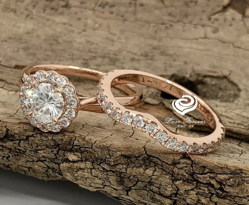 Round Cut Engagement Bridal Set 14K Rose Gold, Forever One Moissanite Round Cut Bridal Set, Halo Diamond Wedding Set, Diamond Halo Bridal Set