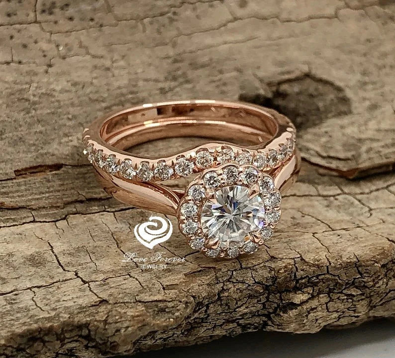 Round Cut Engagement Bridal Set 14K Rose Gold, Forever One Moissanite Round Cut Bridal Set, Halo Diamond Wedding Set, Diamond Halo Bridal Set