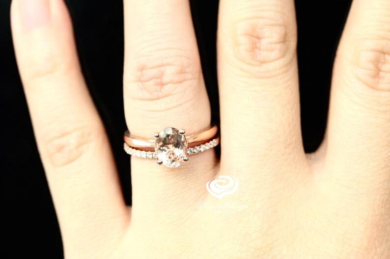 Rose Gold Morganite Oval Cut Wedding Set, Oval Morganite Engagement Ring, Morganite Wedding Set, Morganite Engagement Ring Set