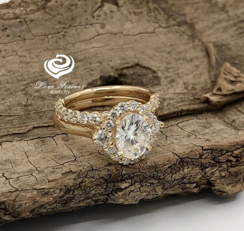 Oval Bridal Set 14k Yellow Gold, 1.50 CT Oval Cut Engagement Ring Set, Forever One Moissanite Oval Wedding Set, Halo Diamond Wedding Set