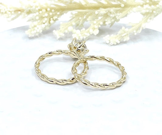 Yellow Gold Bridal Set 14k, Round Cut Bridal Set, Yellow Gold Wedding Set, Moissanite Bridal Set, Forever One Round Cut Engagement Ring Set